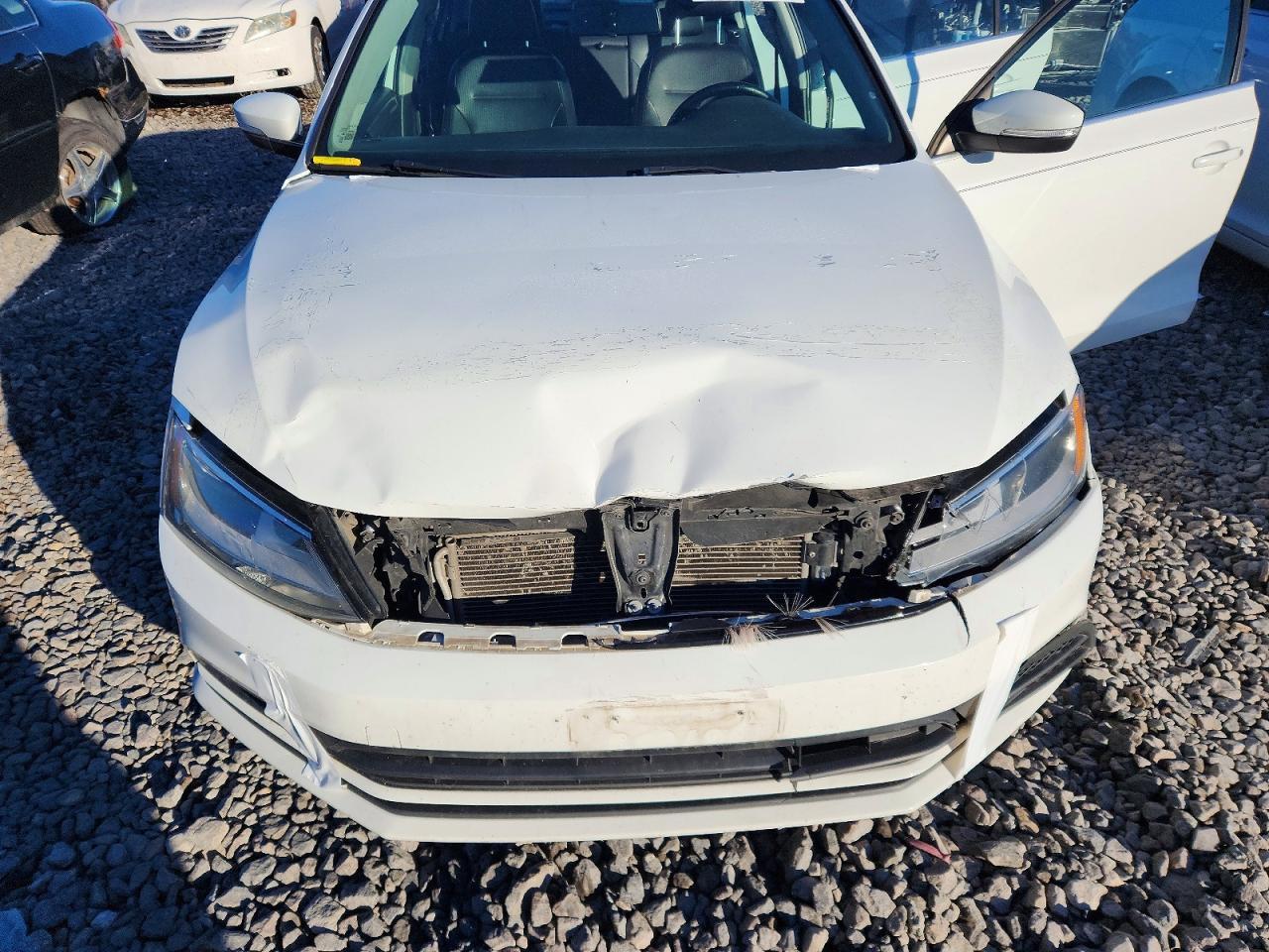 2015 VOLKSWAGEN JETTA