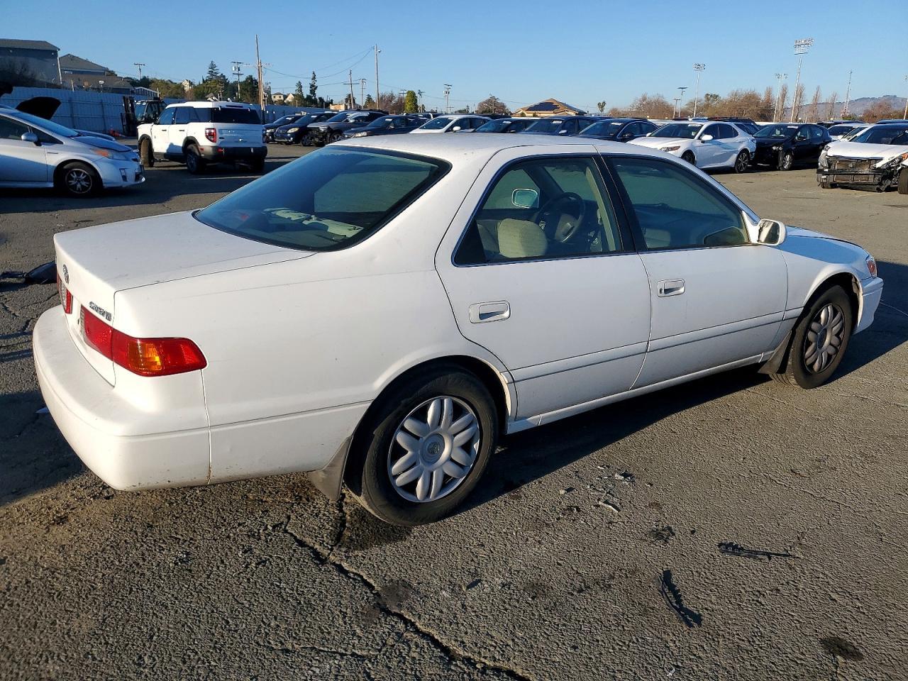 2000 TOYOTA CAMRY