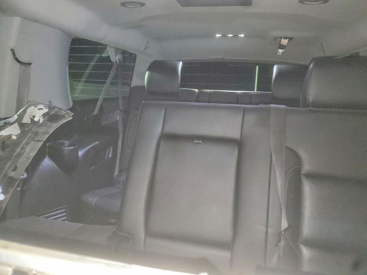 2018 CHEVROLET Suburban