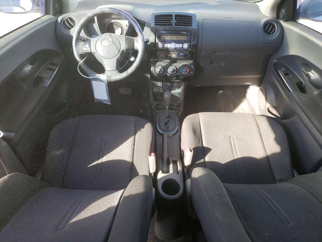 2009 TOYOTA SCION