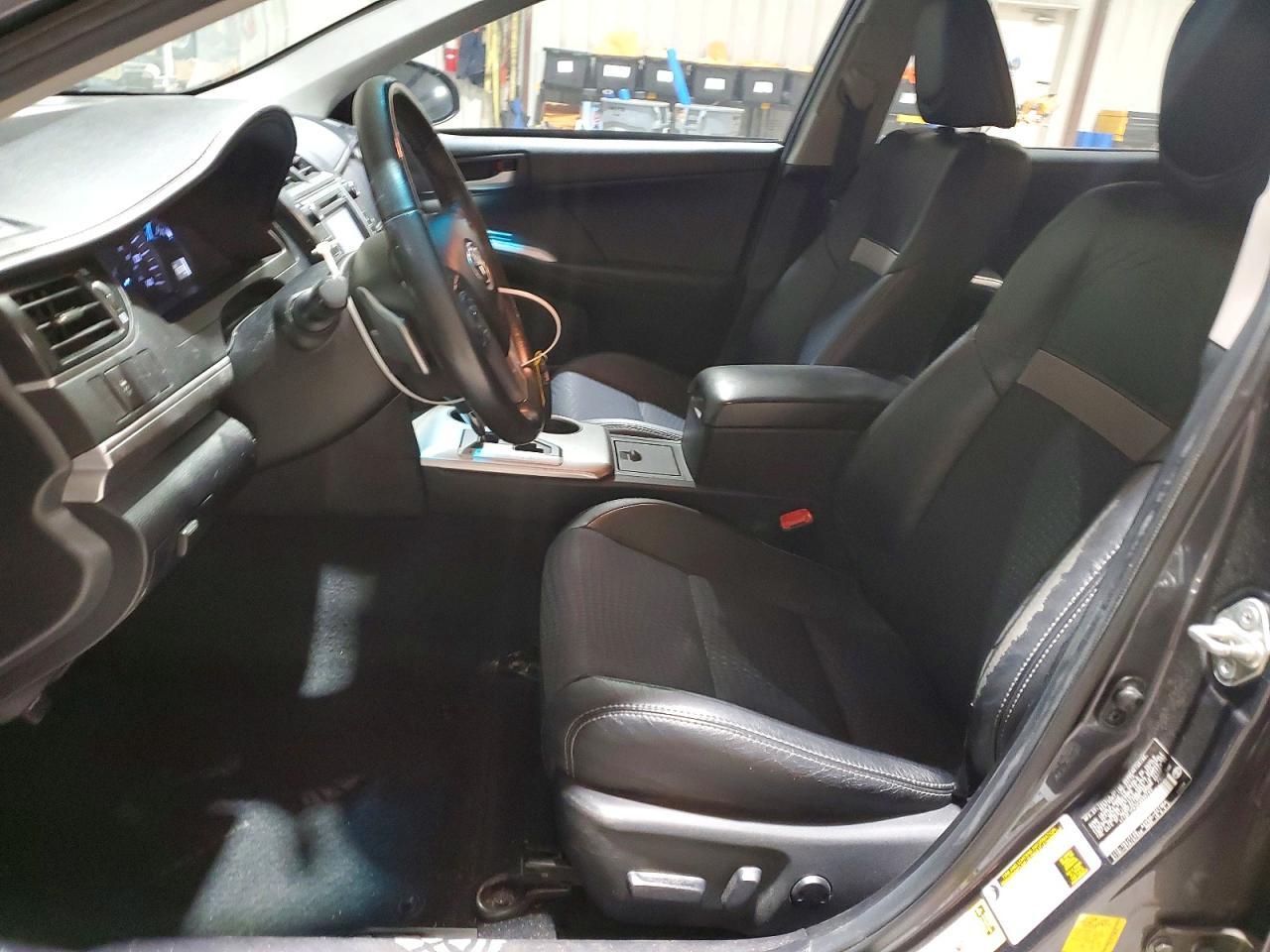2012 TOYOTA CAMRY