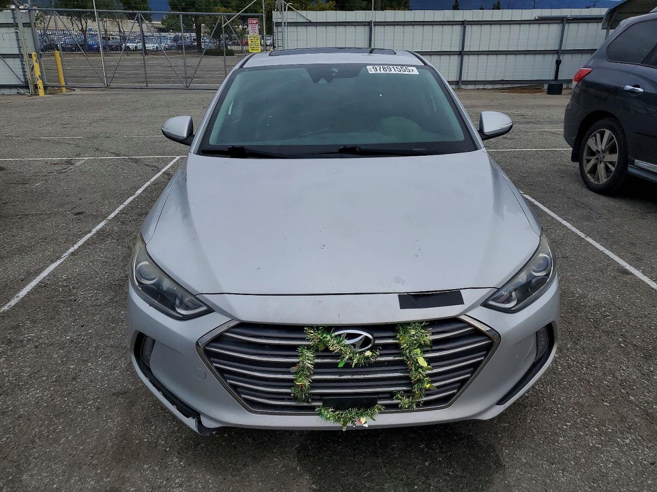 2017 HYUNDAI ELANTRA