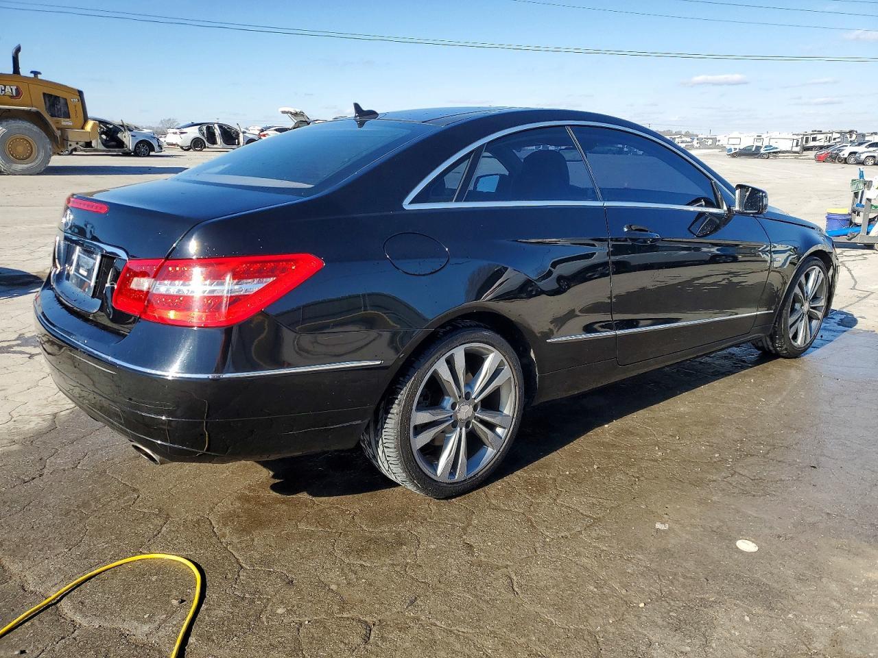 2012 MERCEDES-BENZ E-Class