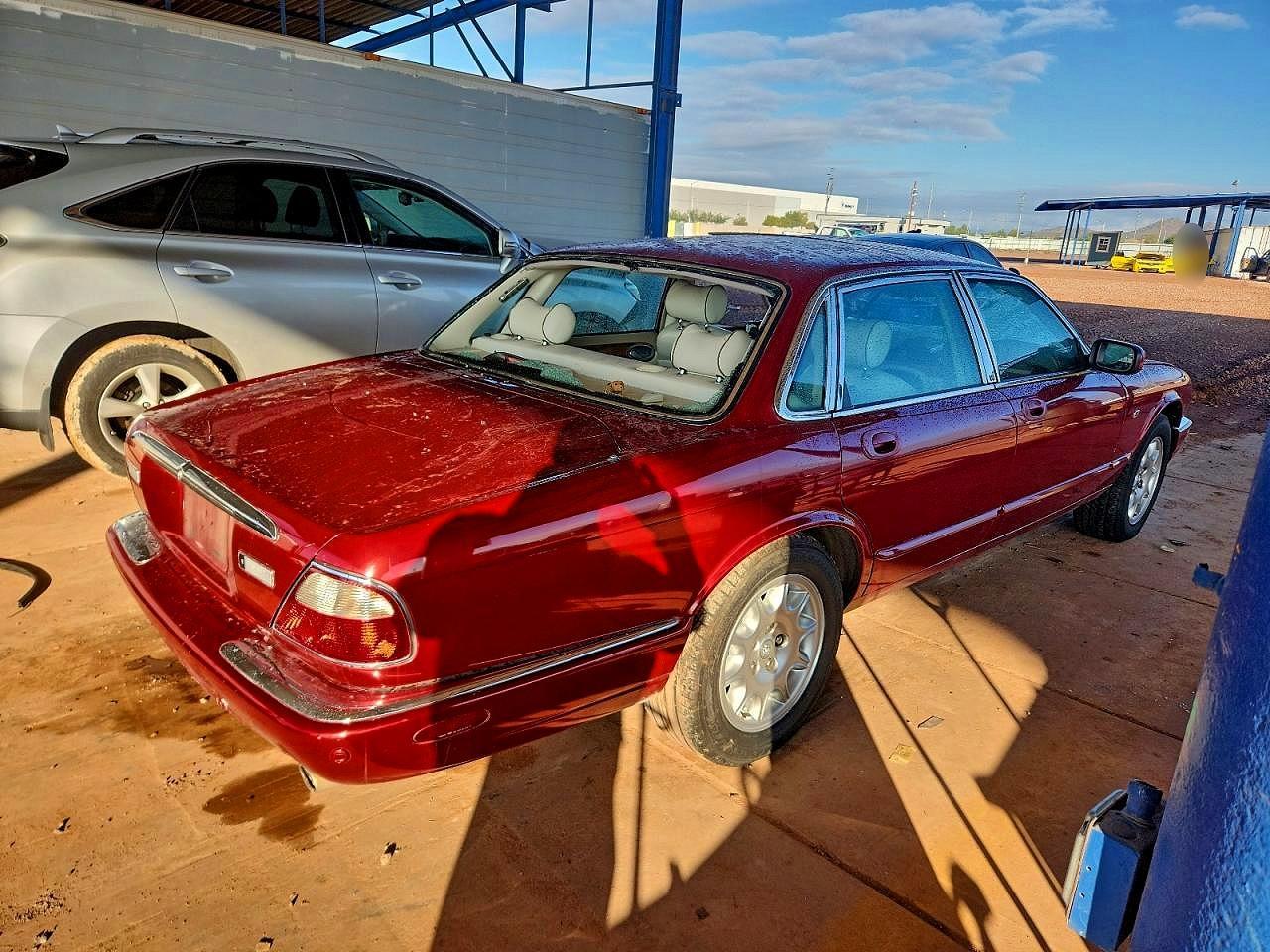 2002 JAGUAR Xj-Series