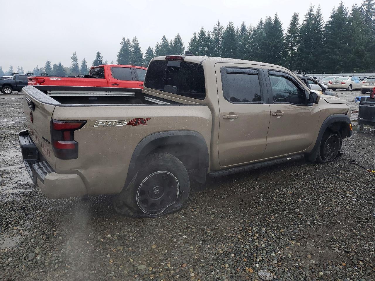 2023 NISSAN Frontier