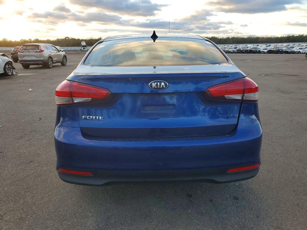 2018 KIA FORTE