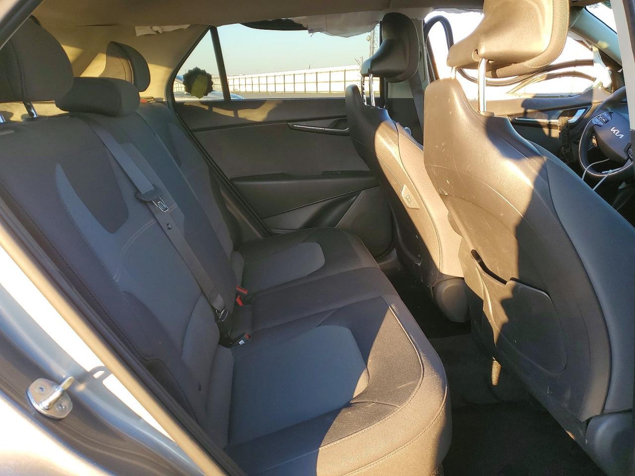 2024 KIA Niro