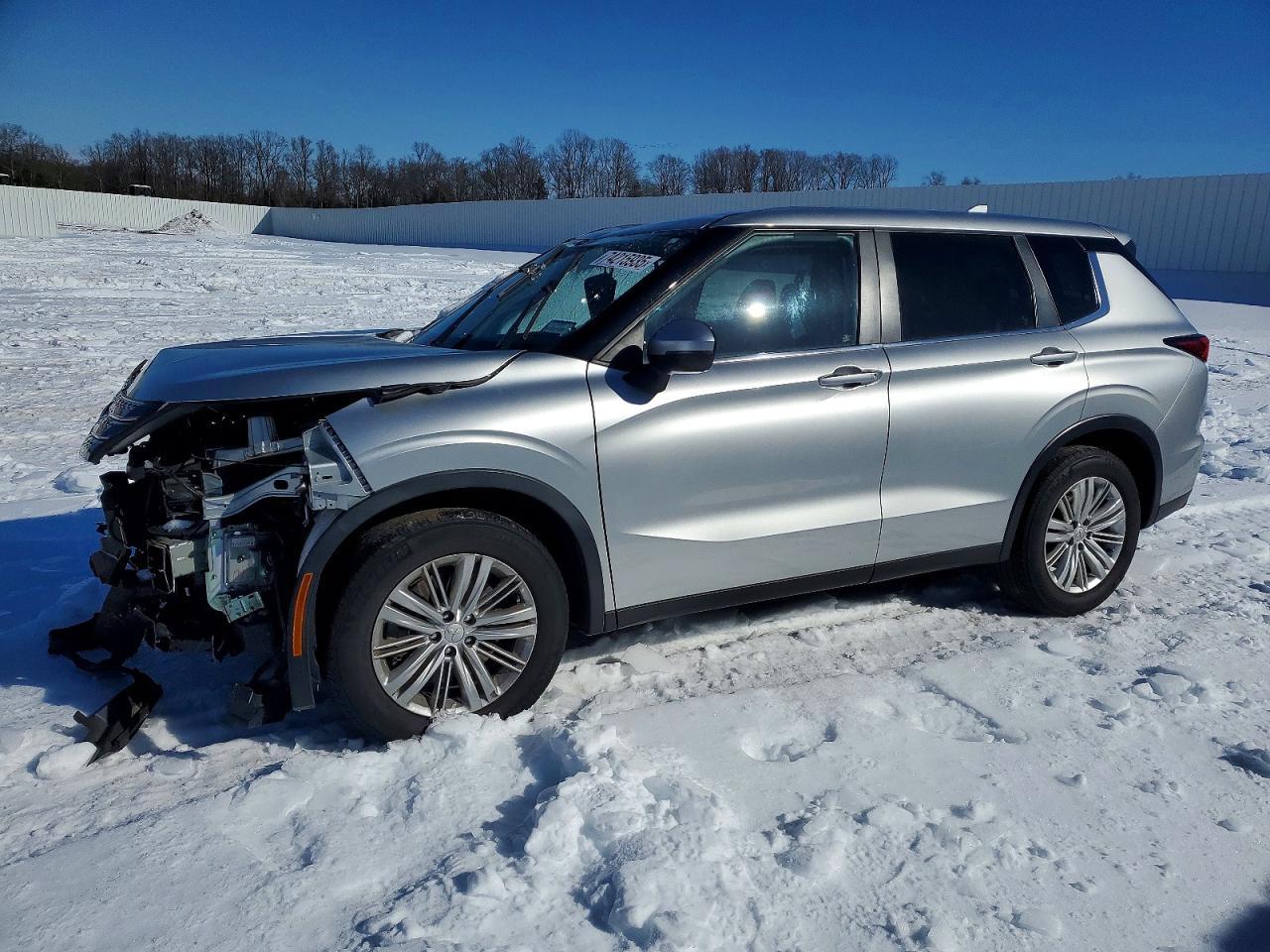 2022 MITSUBISHI outlander
