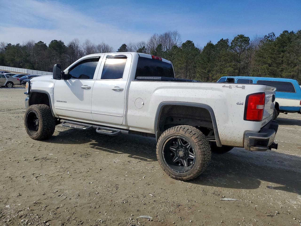 2015 GMC Sierra
