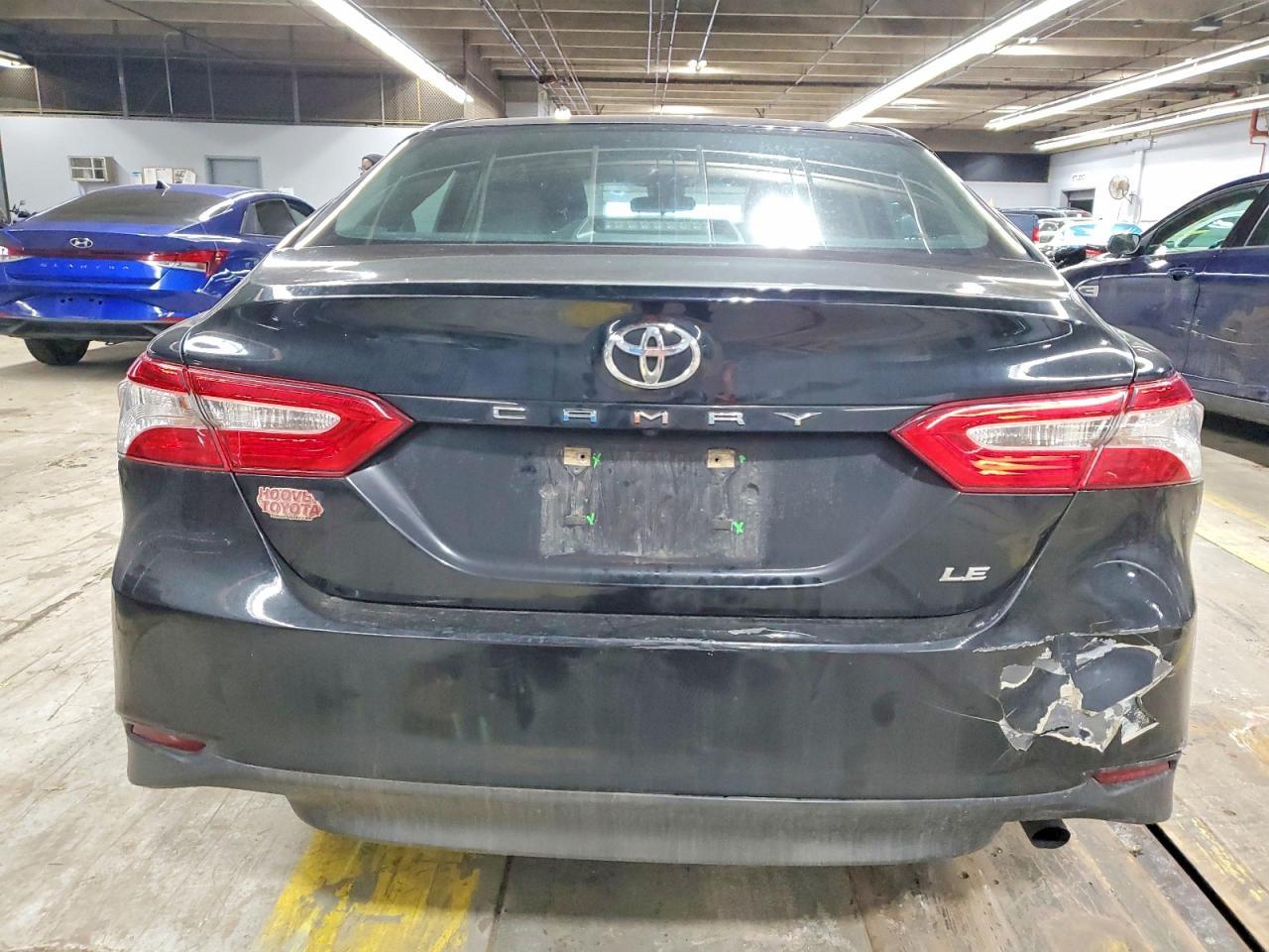 2018 TOYOTA CAMRY