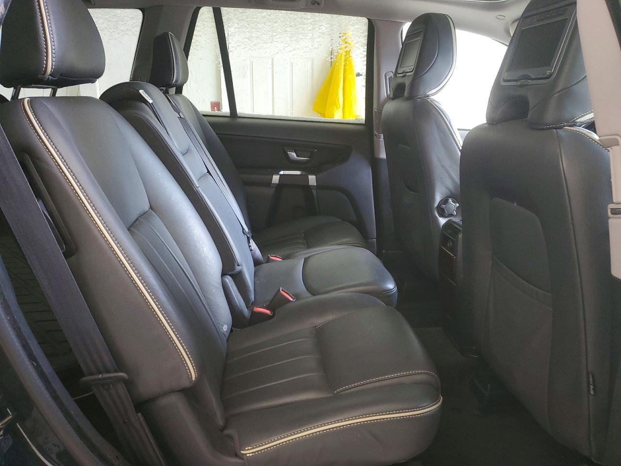 2013 VOLVO XC90
