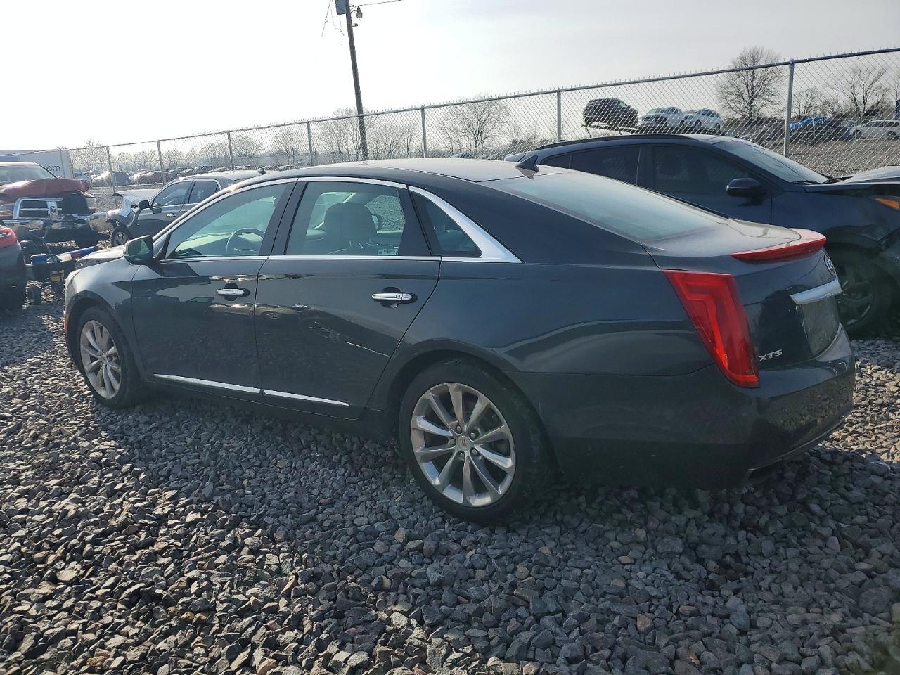 2013 CADILLAC XTS