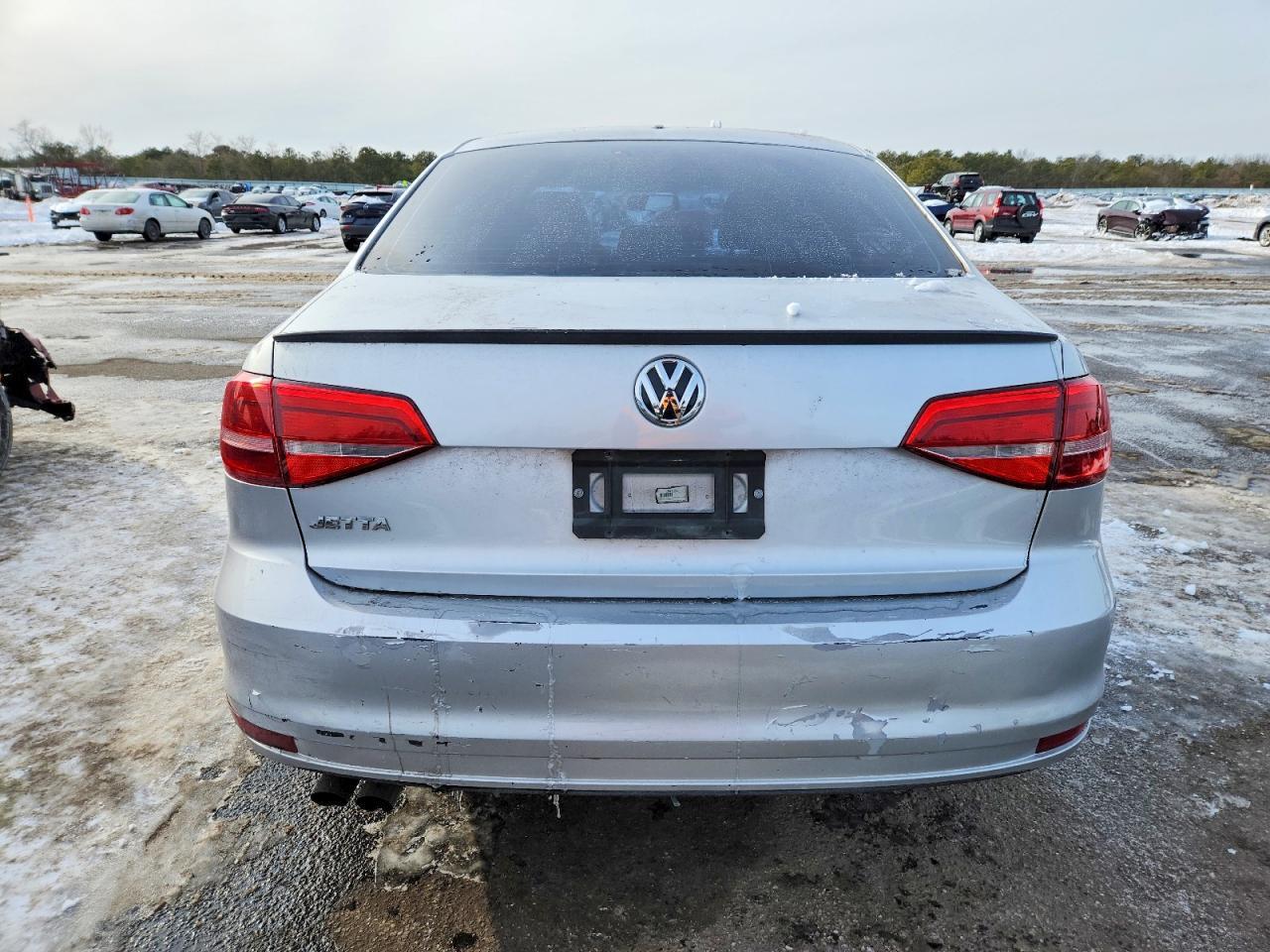 2015 VOLKSWAGEN JETTA