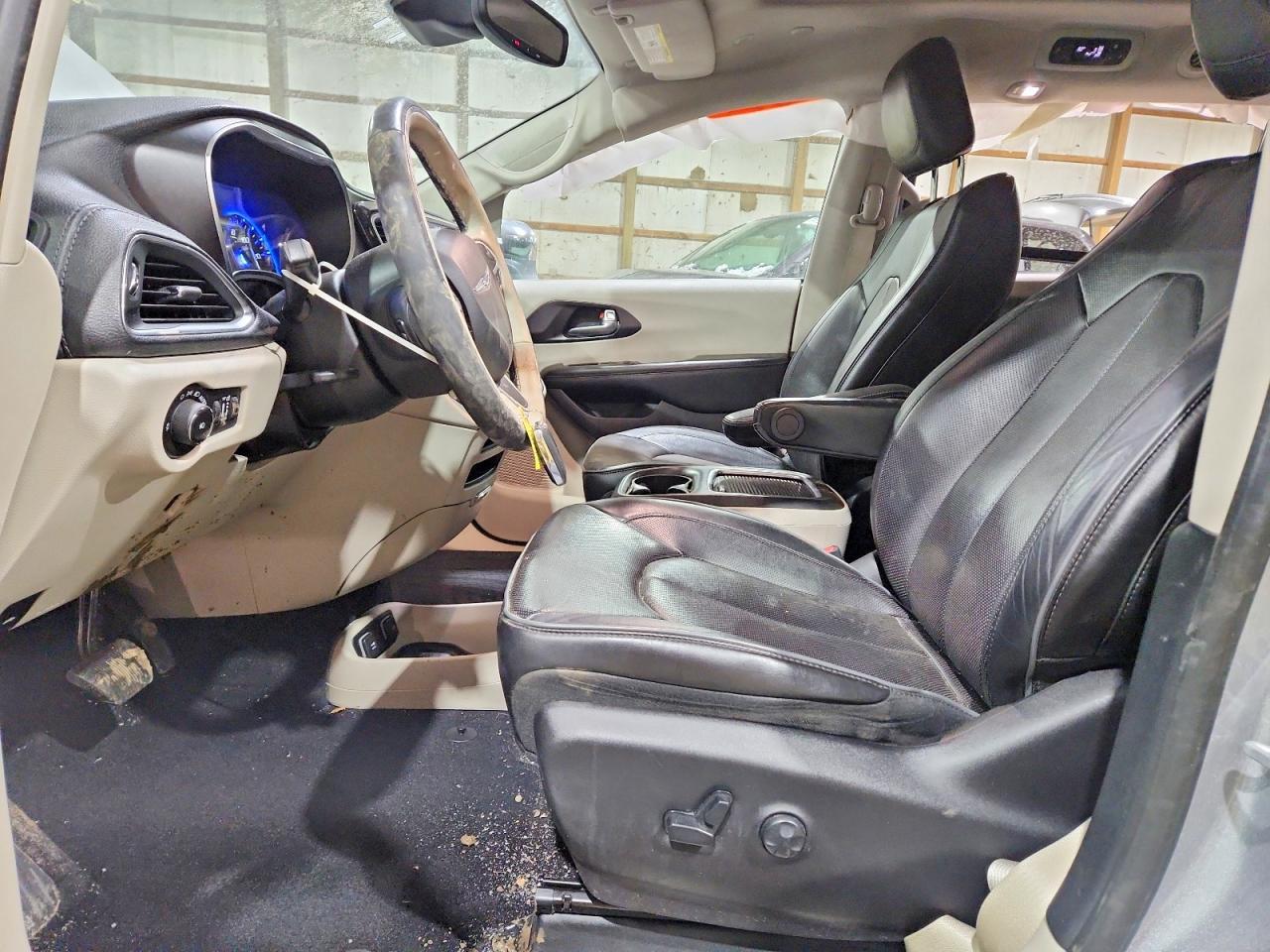 2020 CHRYSLER Pacifica