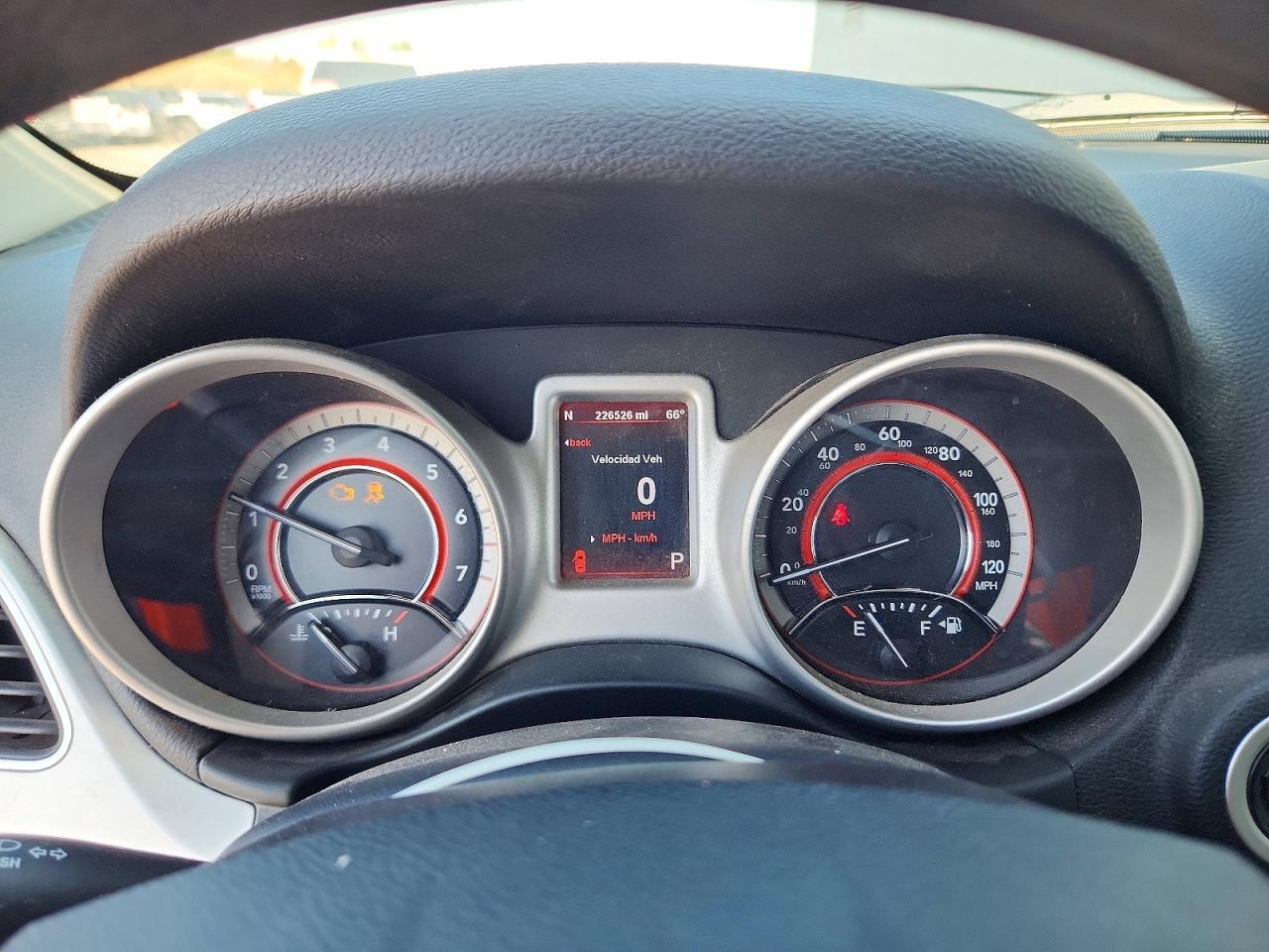 2011 DODGE JOURNEY