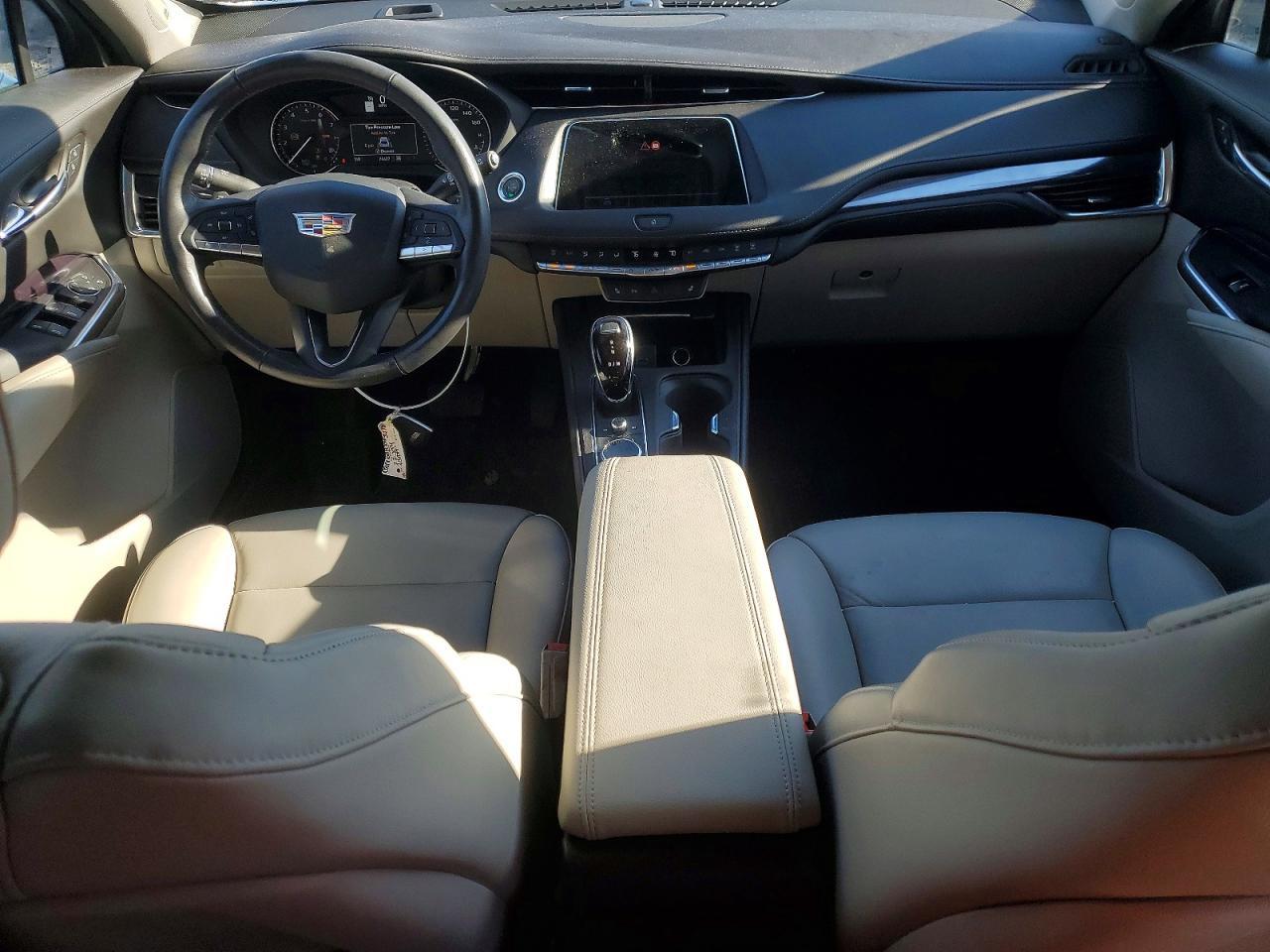 2022 CADILLAC XT4
