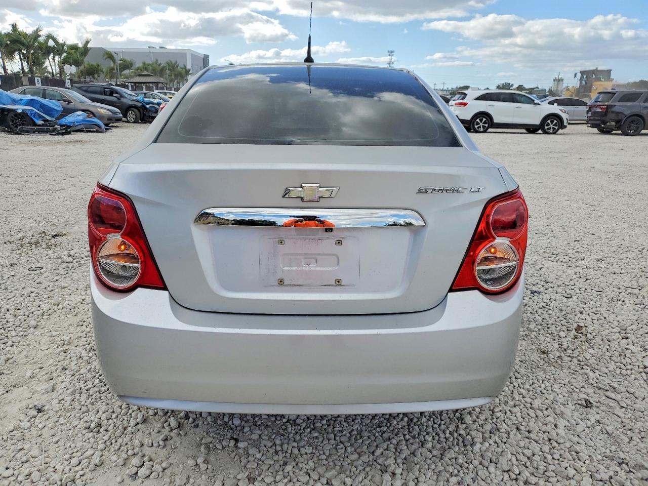 2014 CHEVROLET SONIC