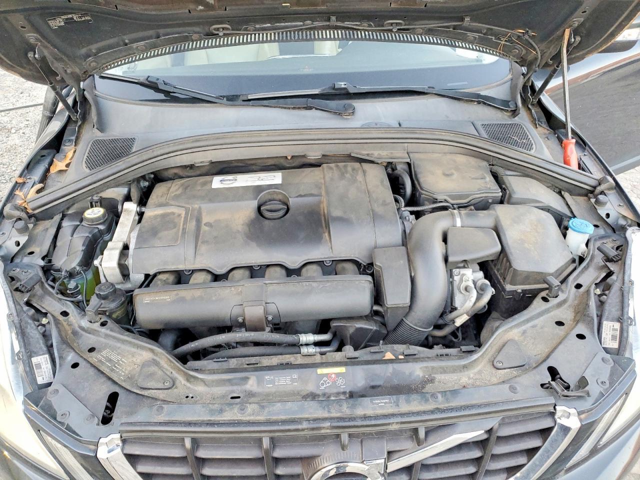 2012 VOLVO XC60