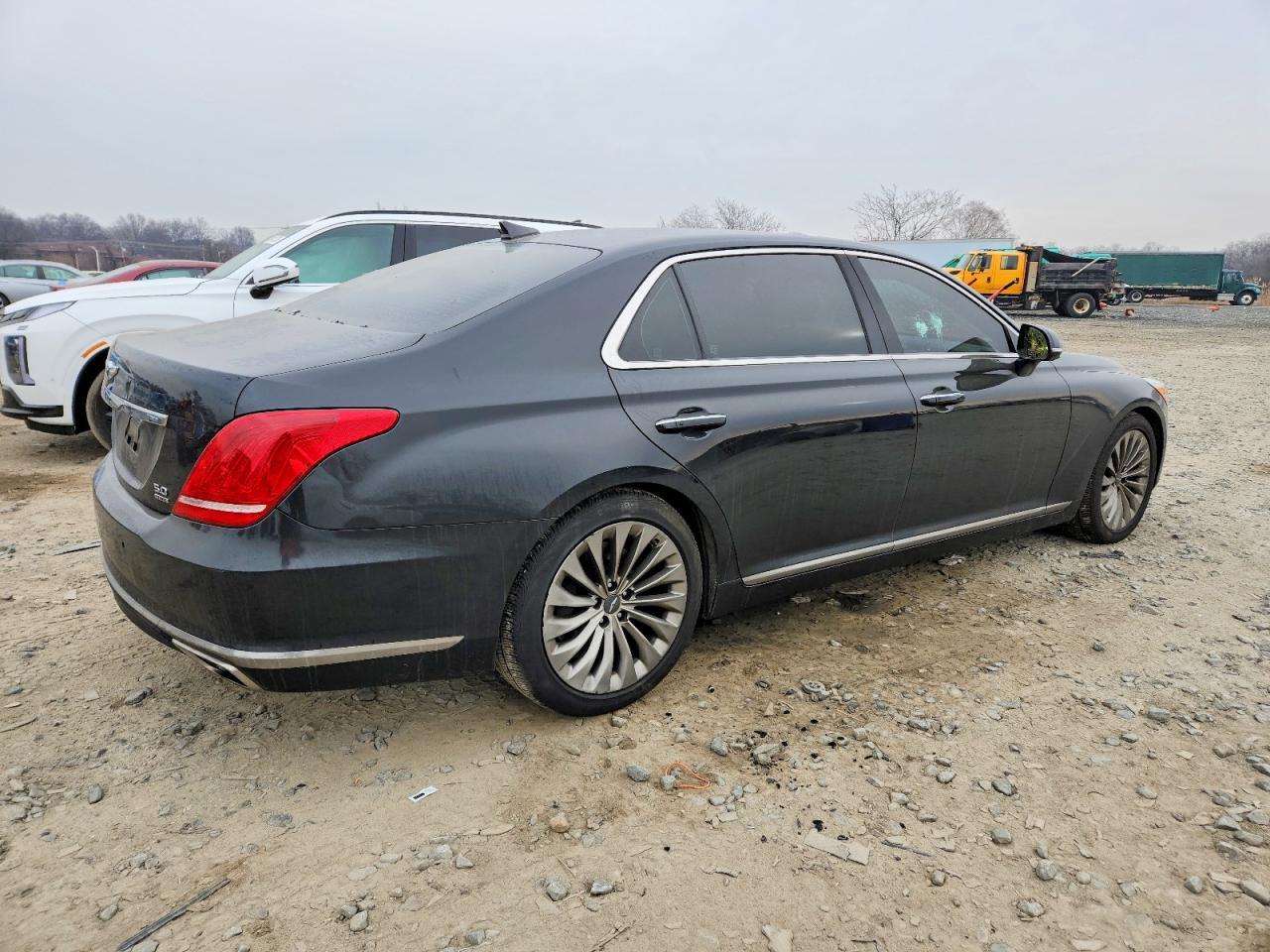 2017 GENESIS G90