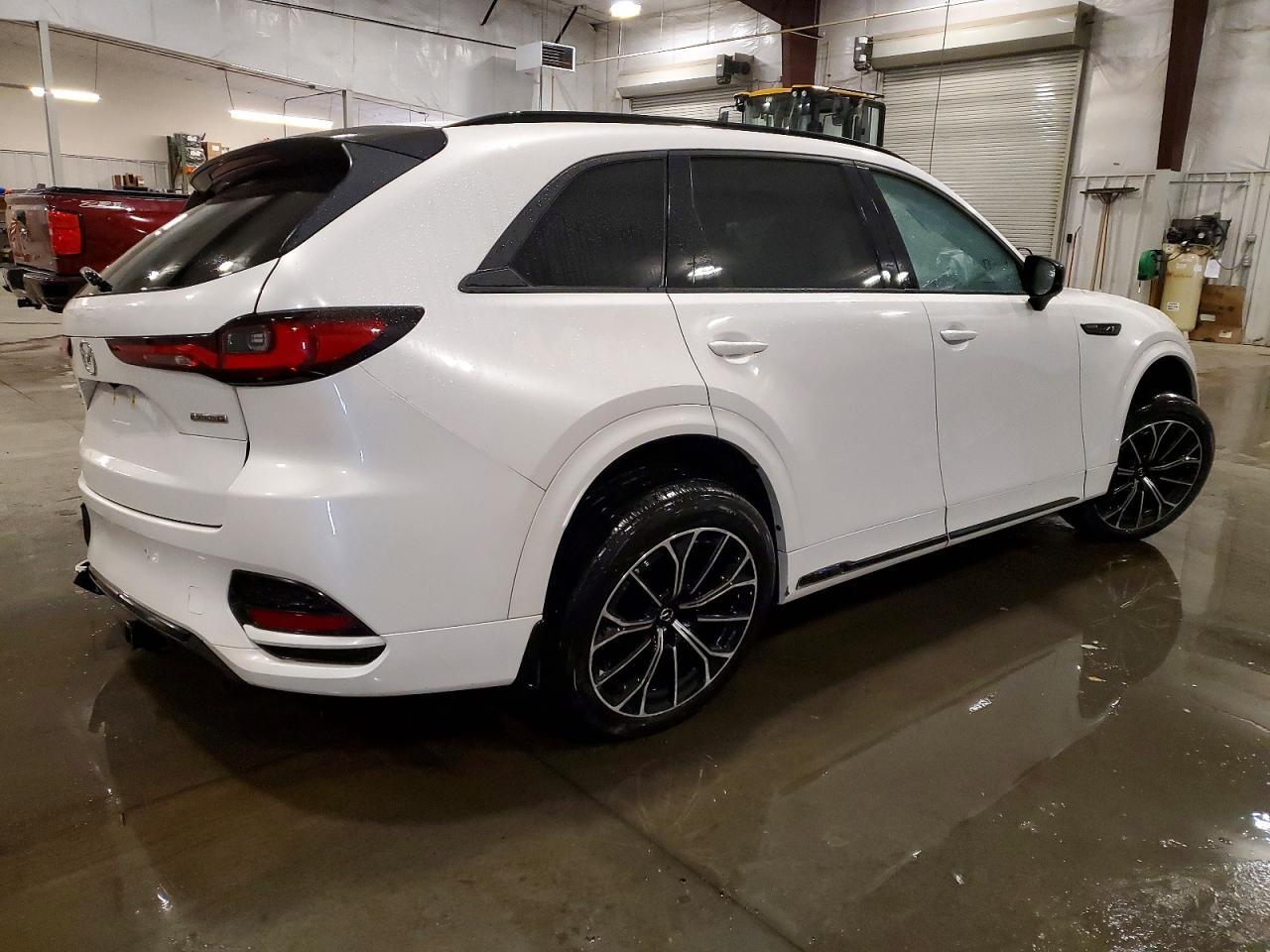 2025 MAZDA Cx-70