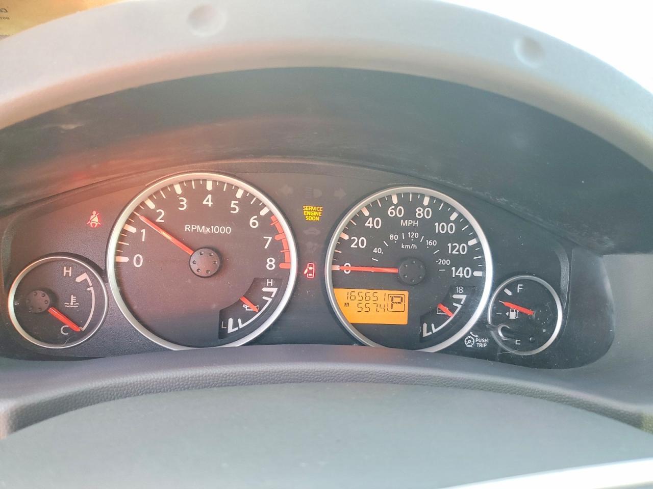 2011 NISSAN Frontier