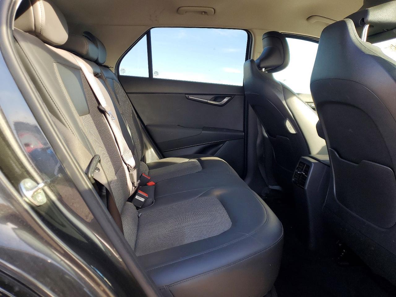 2024 KIA Niro