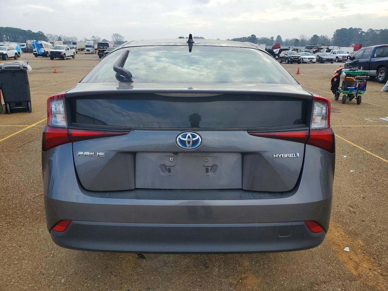 2022 TOYOTA PRIUS