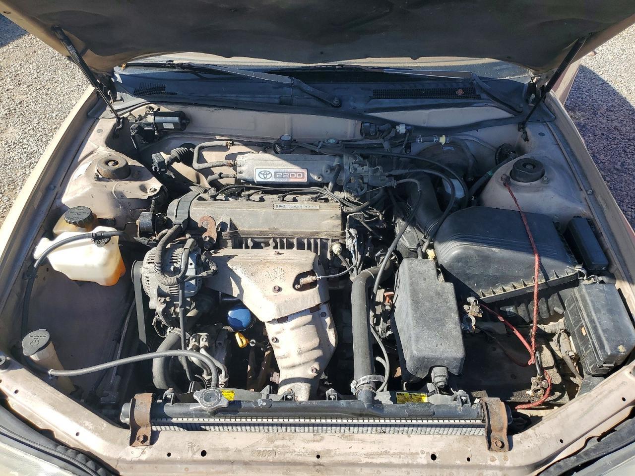 1996 TOYOTA CAMRY