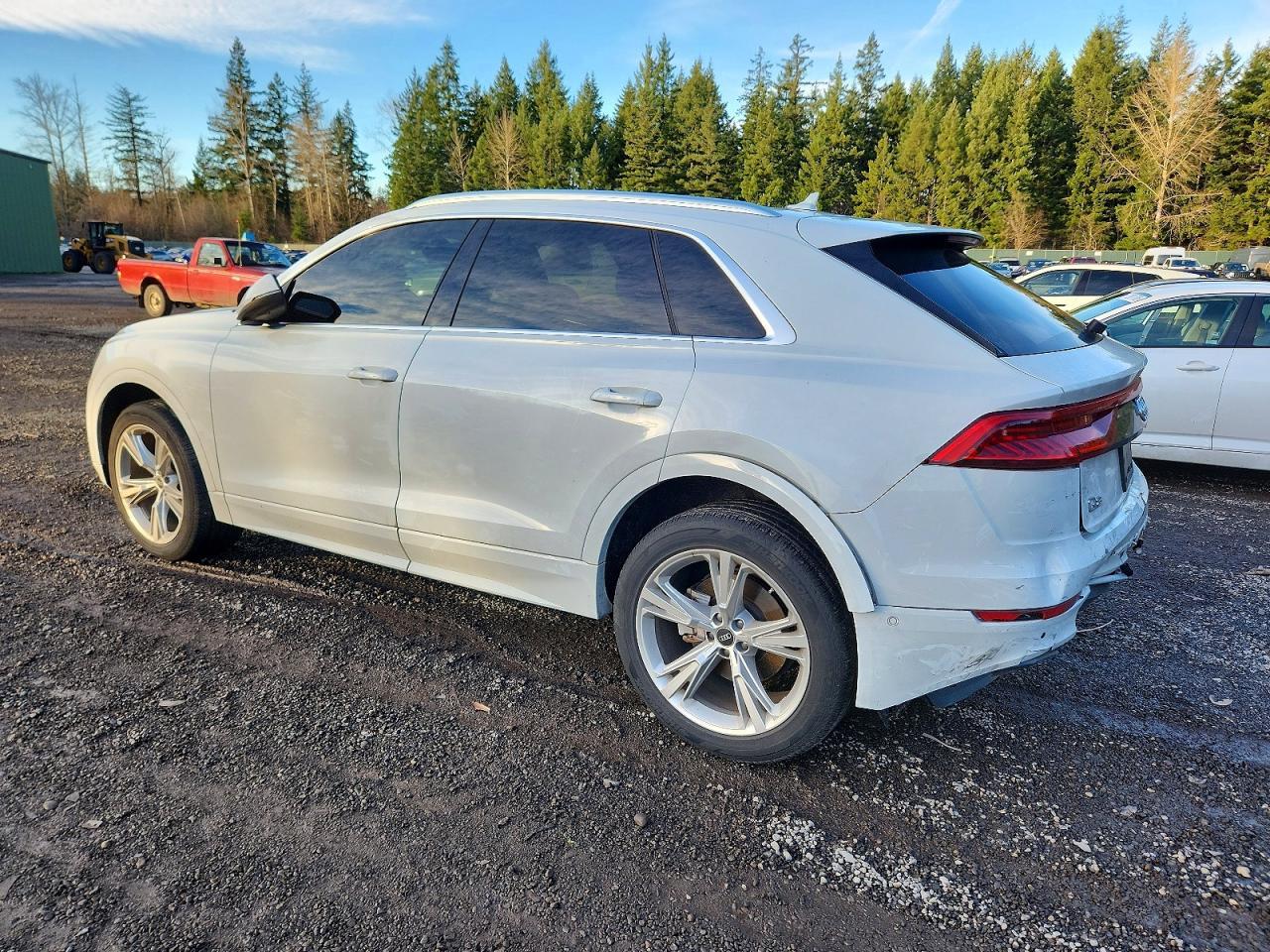2023 AUDI Q8