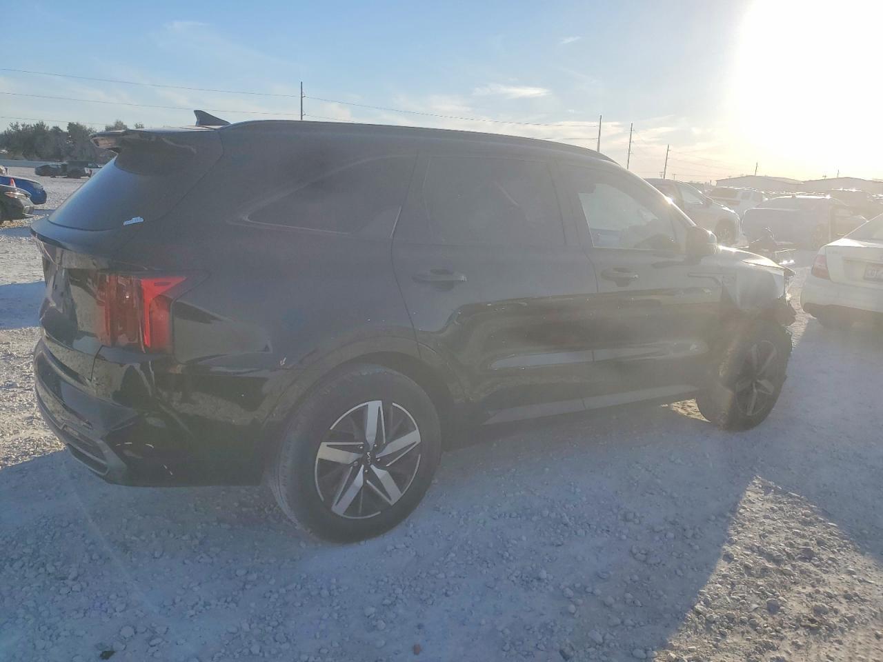 2023 KIA SORENTO