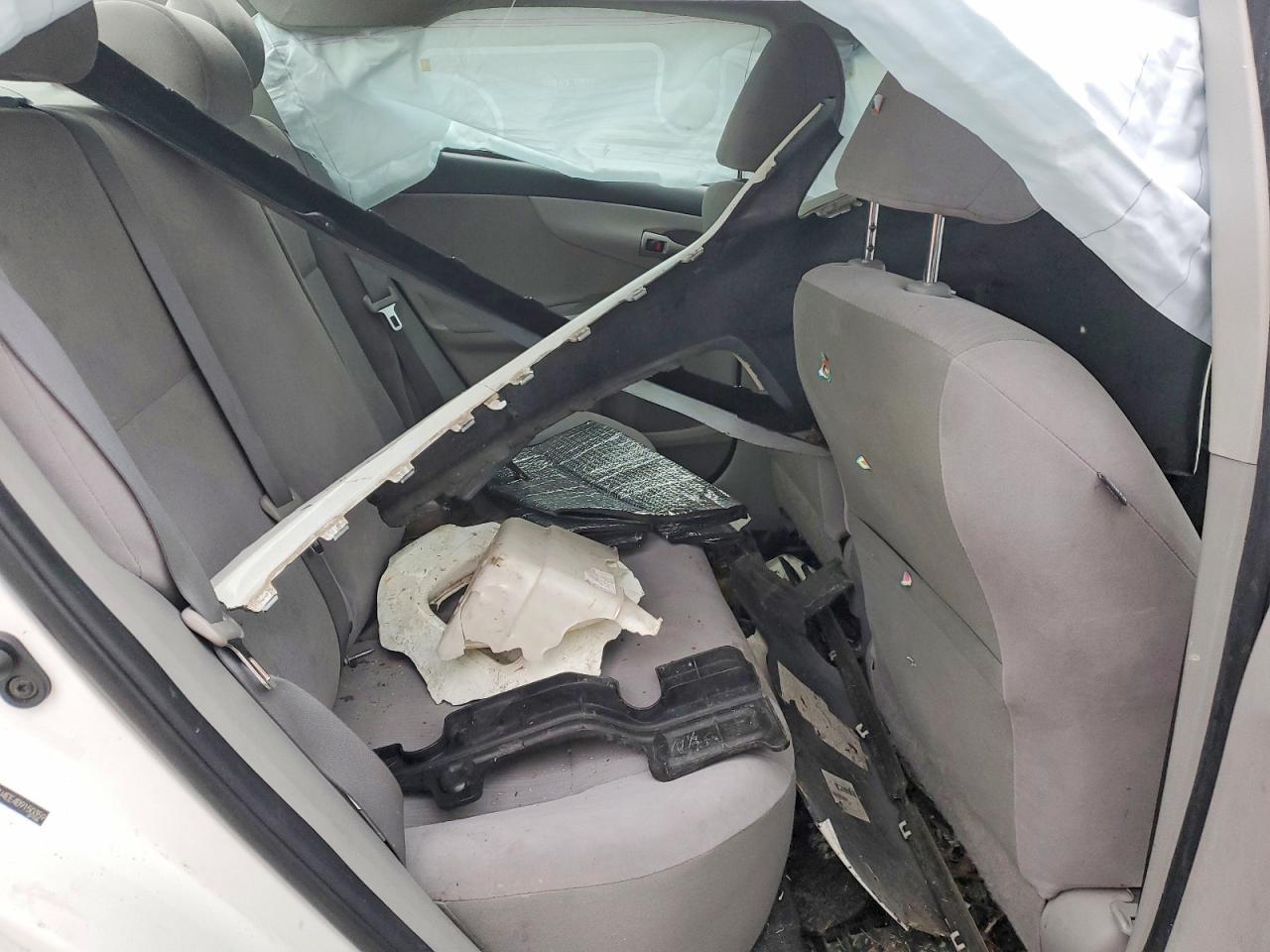 2011 TOYOTA COROLLA