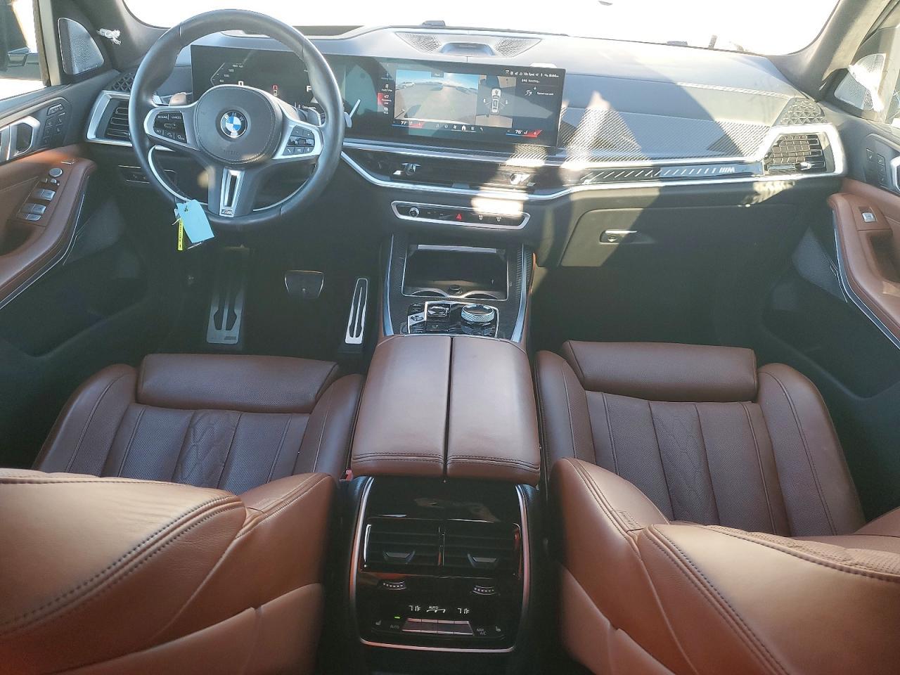 2024 BMW X7