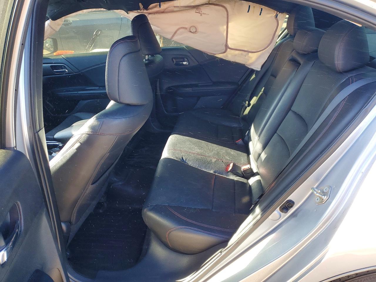 2017 HONDA ACCORD