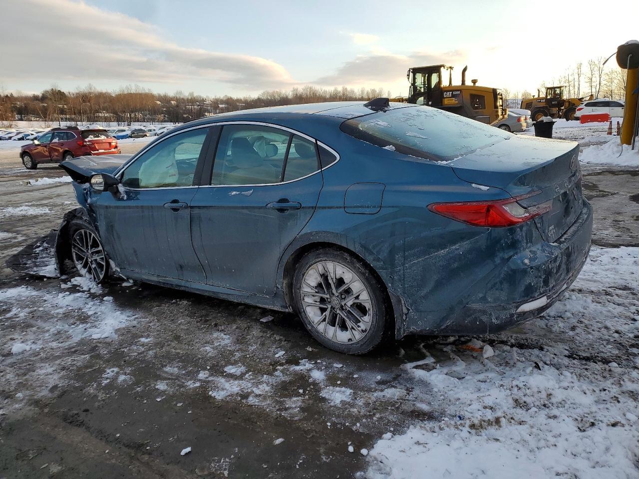 2025 TOYOTA CAMRY
