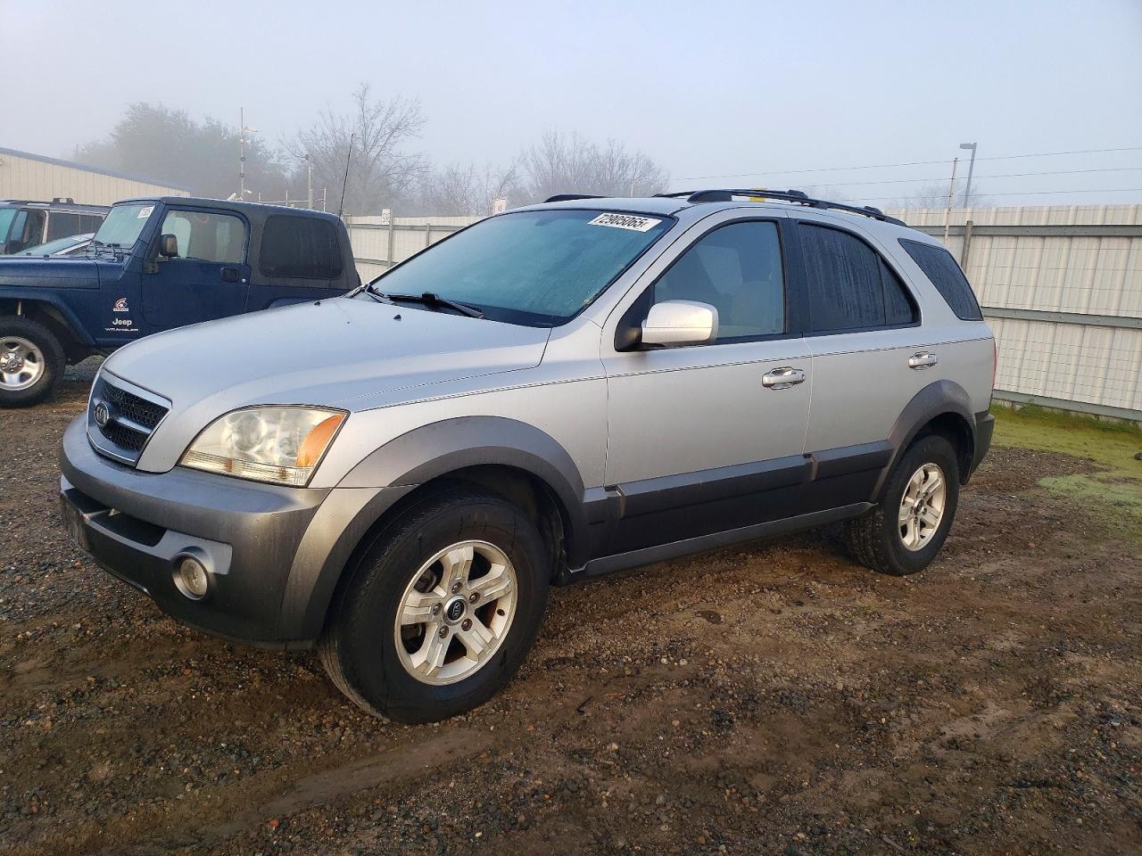 2005 KIA SORENTO
