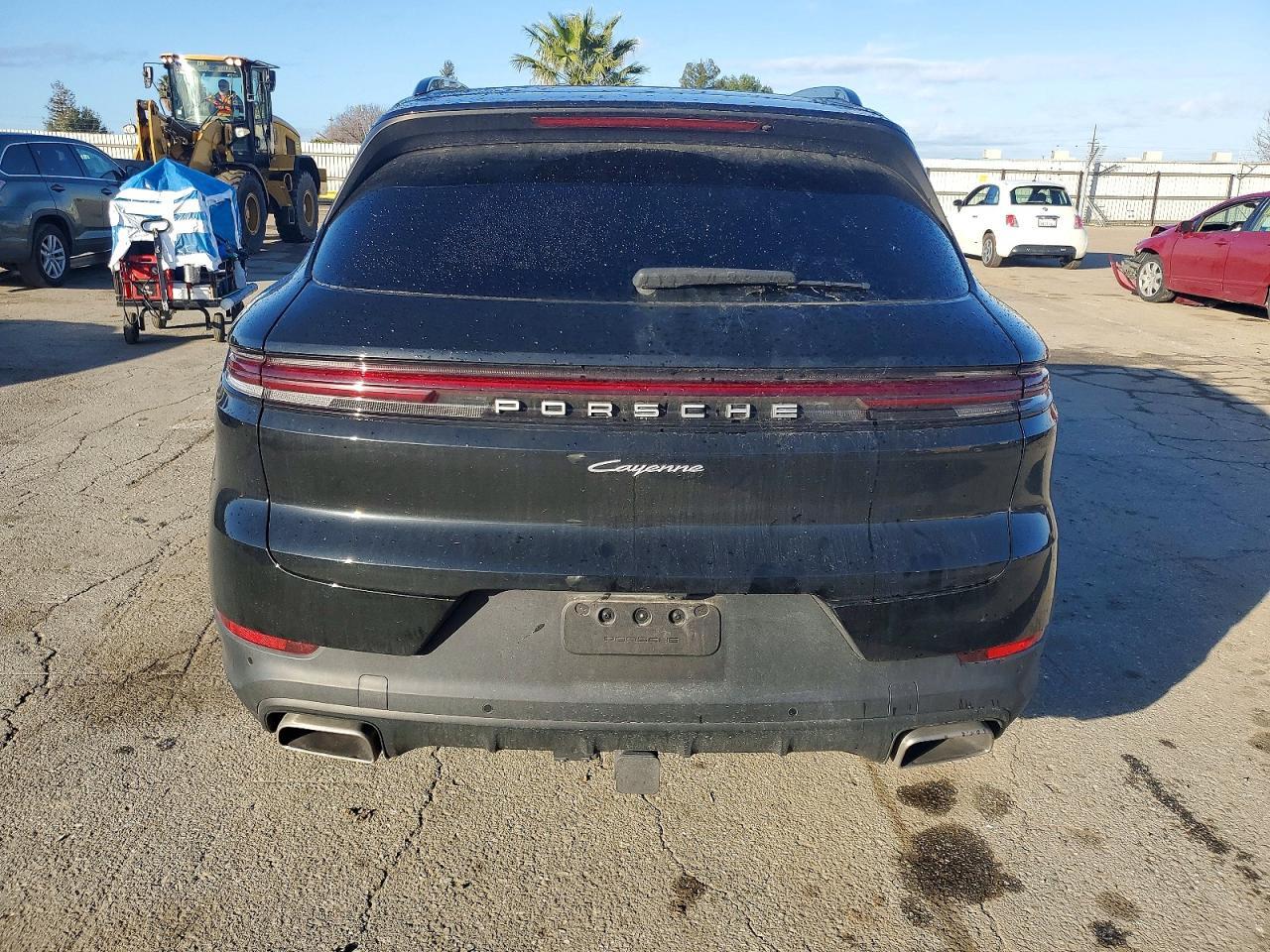 2024 PORSCHE CAYENNE