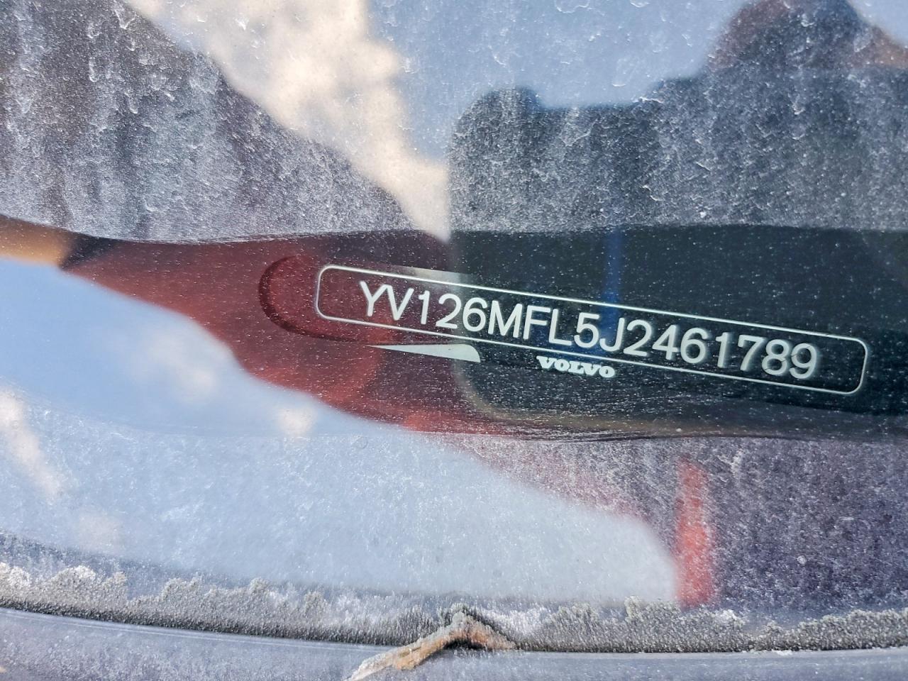 2018 VOLVO S60