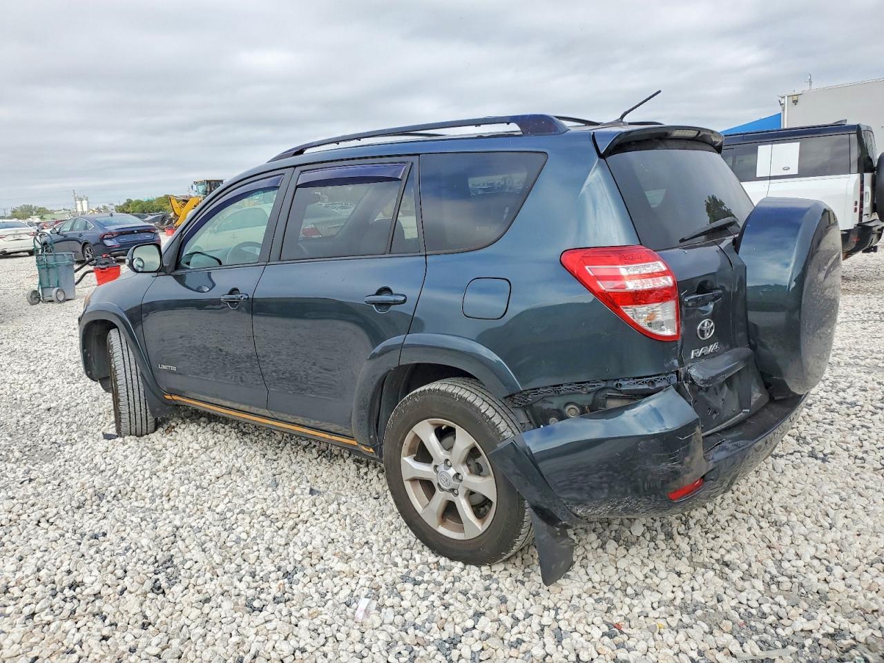 2009 TOYOTA RAV4