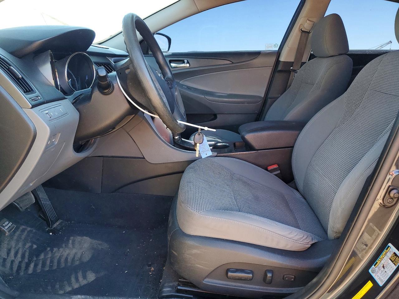 2013 HYUNDAI SONATA