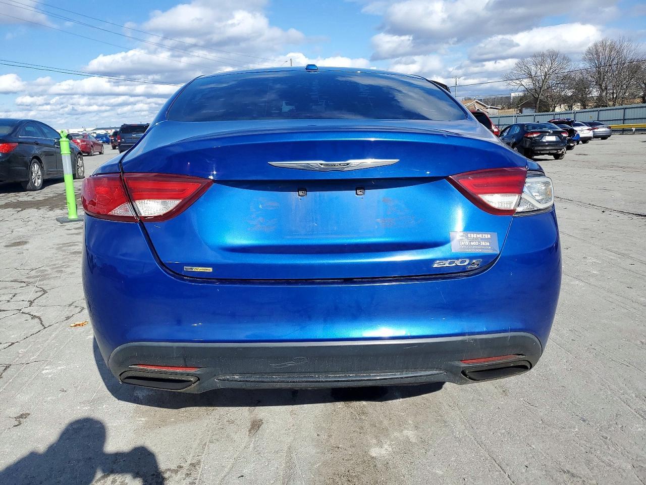 2015 CHRYSLER 200