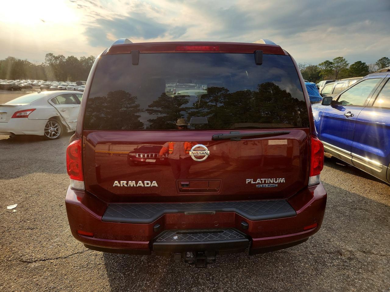 2011 NISSAN Armada