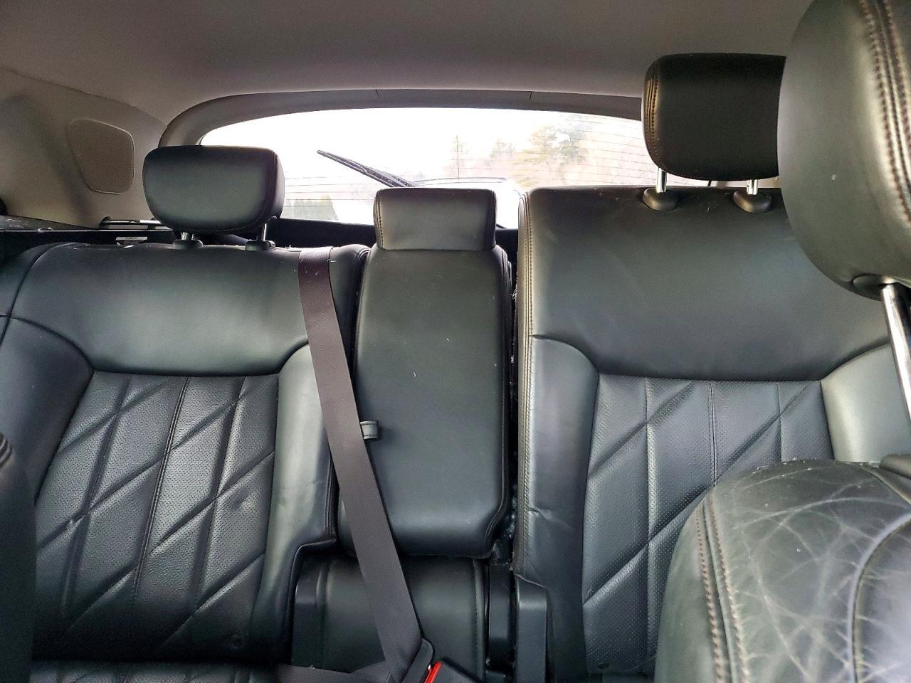 2011 INFINITI FX35