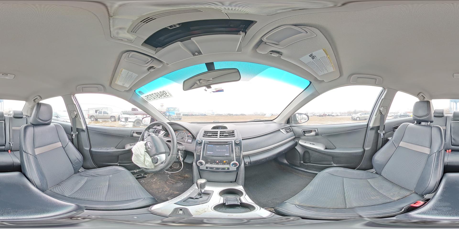 2014 TOYOTA CAMRY