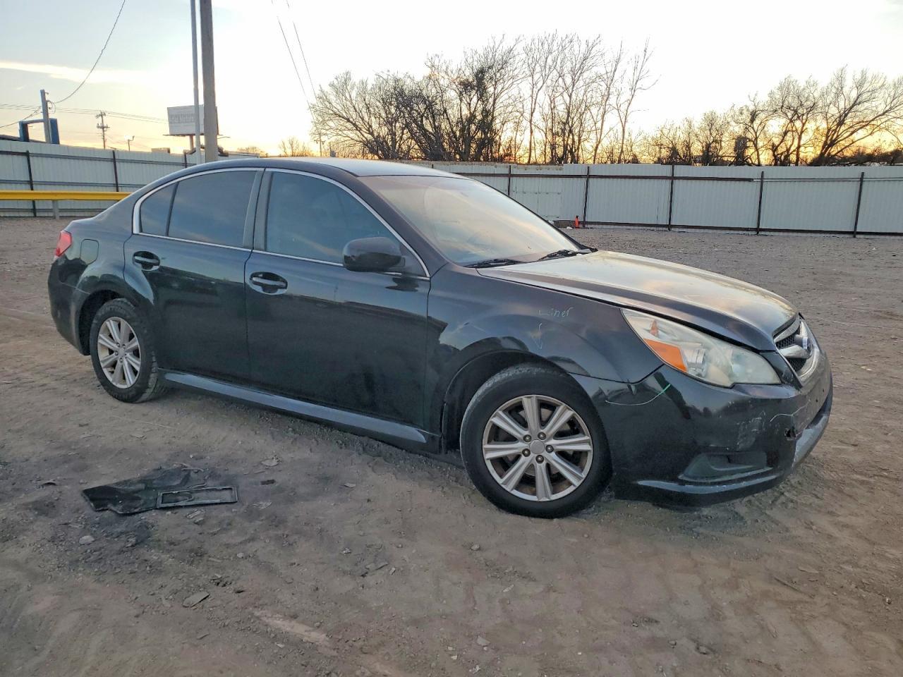 2011 SUBARU Legacy