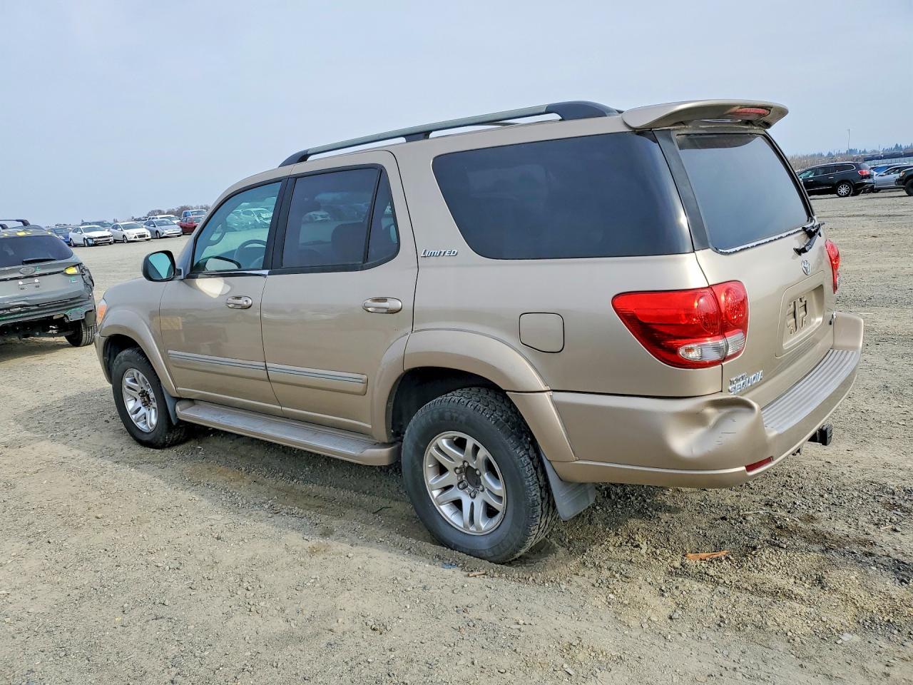 2005 TOYOTA Sequoia