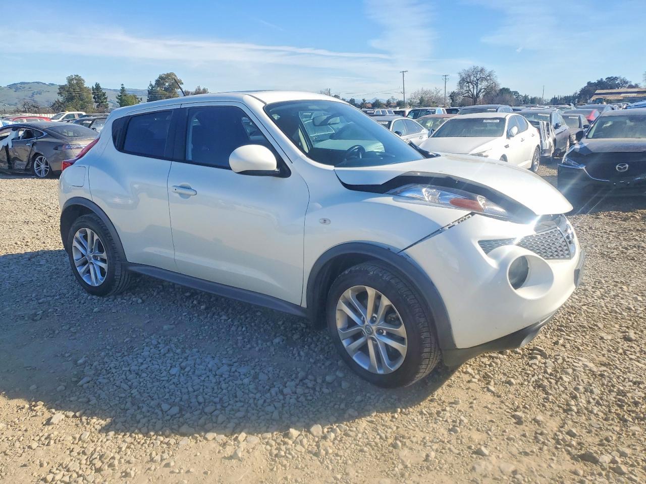 2014 NISSAN Juke