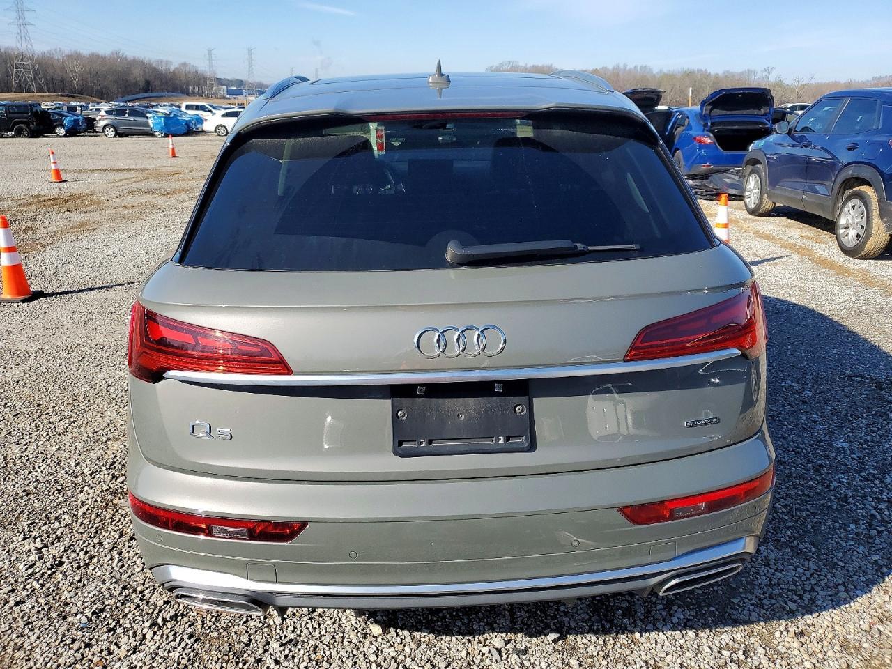 2023 AUDI Q5