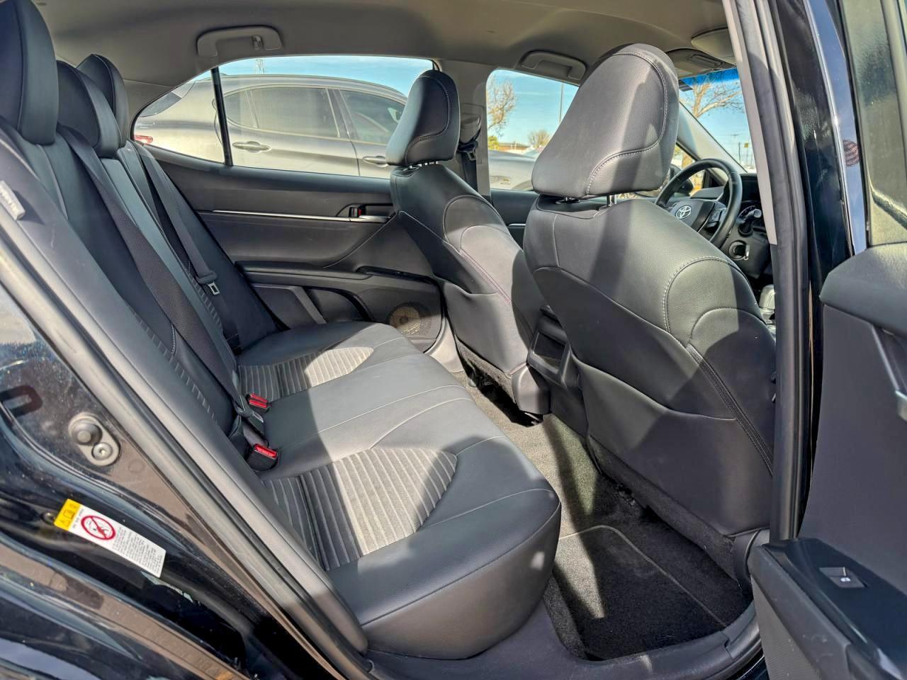 2018 TOYOTA CAMRY