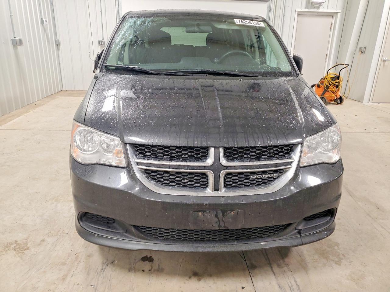 2011 DODGE GRAND CARAVAN