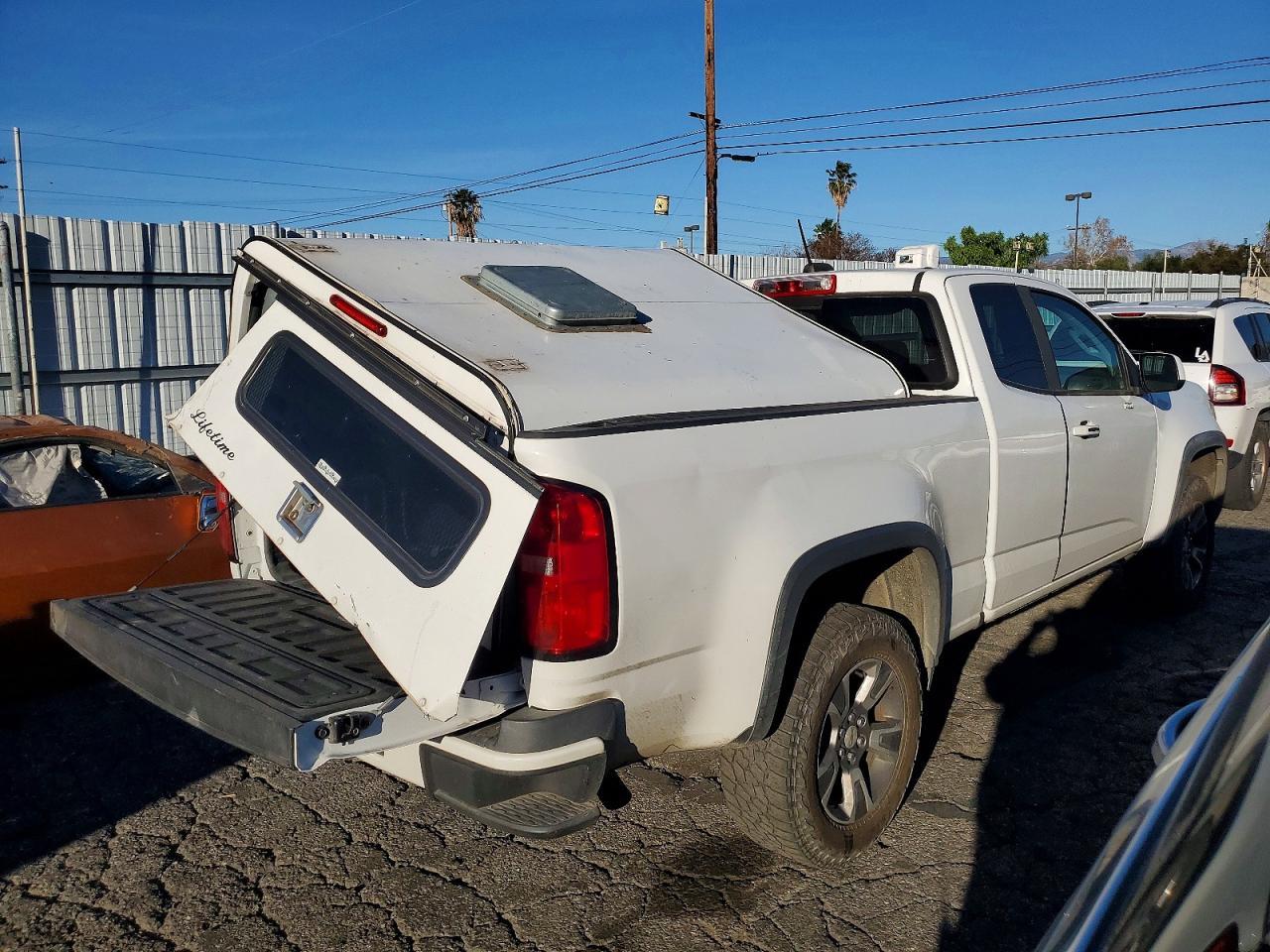2017 CHEVROLET COLORADO
